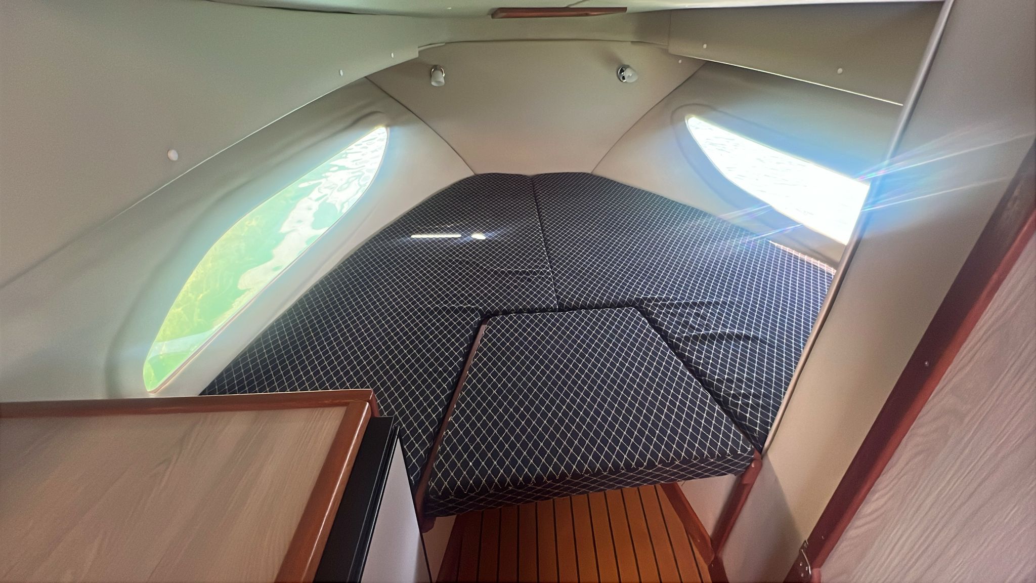 Bagno di bordo Leucosia Gozzo Campano - dettaglio 1